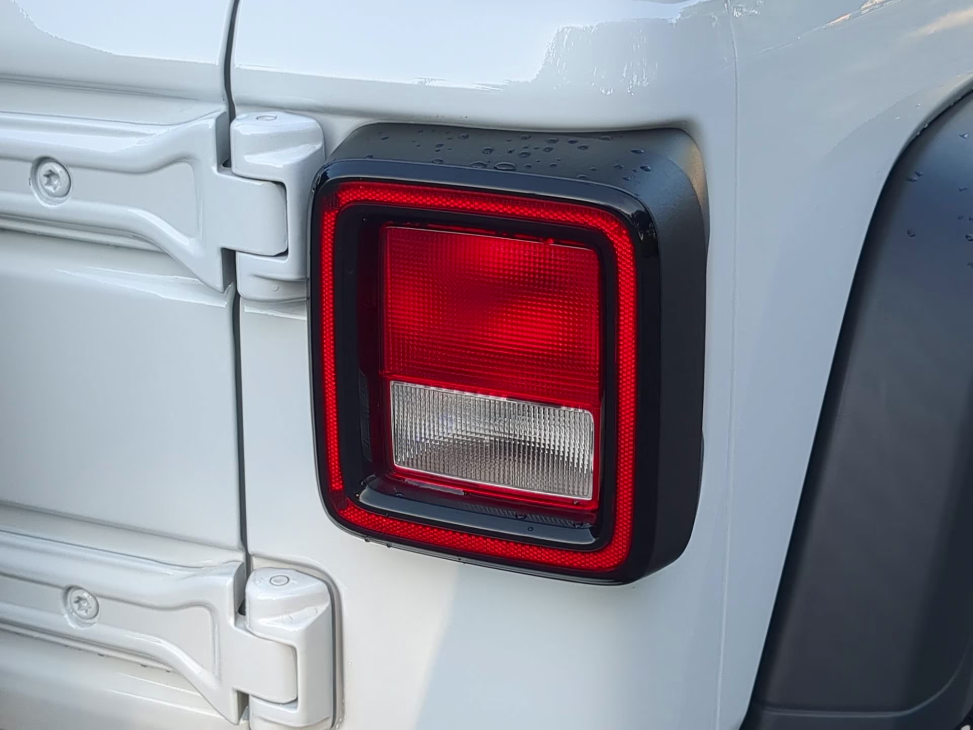 2024 Bright White Clearcoat Jeep Wrangler Sport S 4X4 Convertible