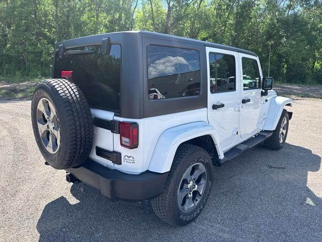 2017 Bright White Clearcoat Jeep Wrangler Unlimited Sahara 4X4 SUV