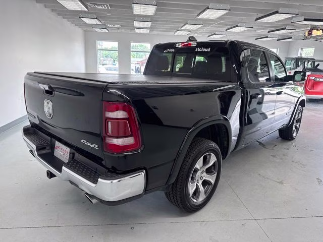 2020 Diamond Black Crystal Pearlcoat Ram 1500 Laramie 4X4 Truck