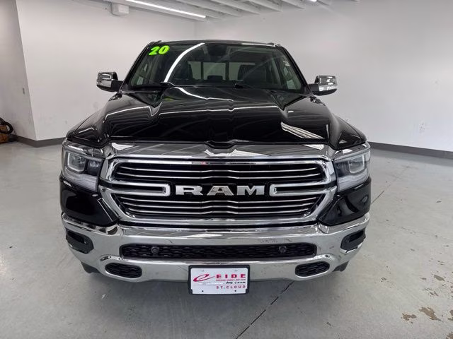 2020 Diamond Black Crystal Pearlcoat Ram 1500 Laramie 4X4 Truck