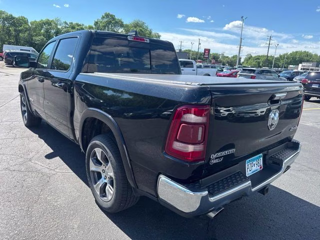 2020 Diamond Black Crystal Pearlcoat Ram 1500 Laramie 4X4 Truck