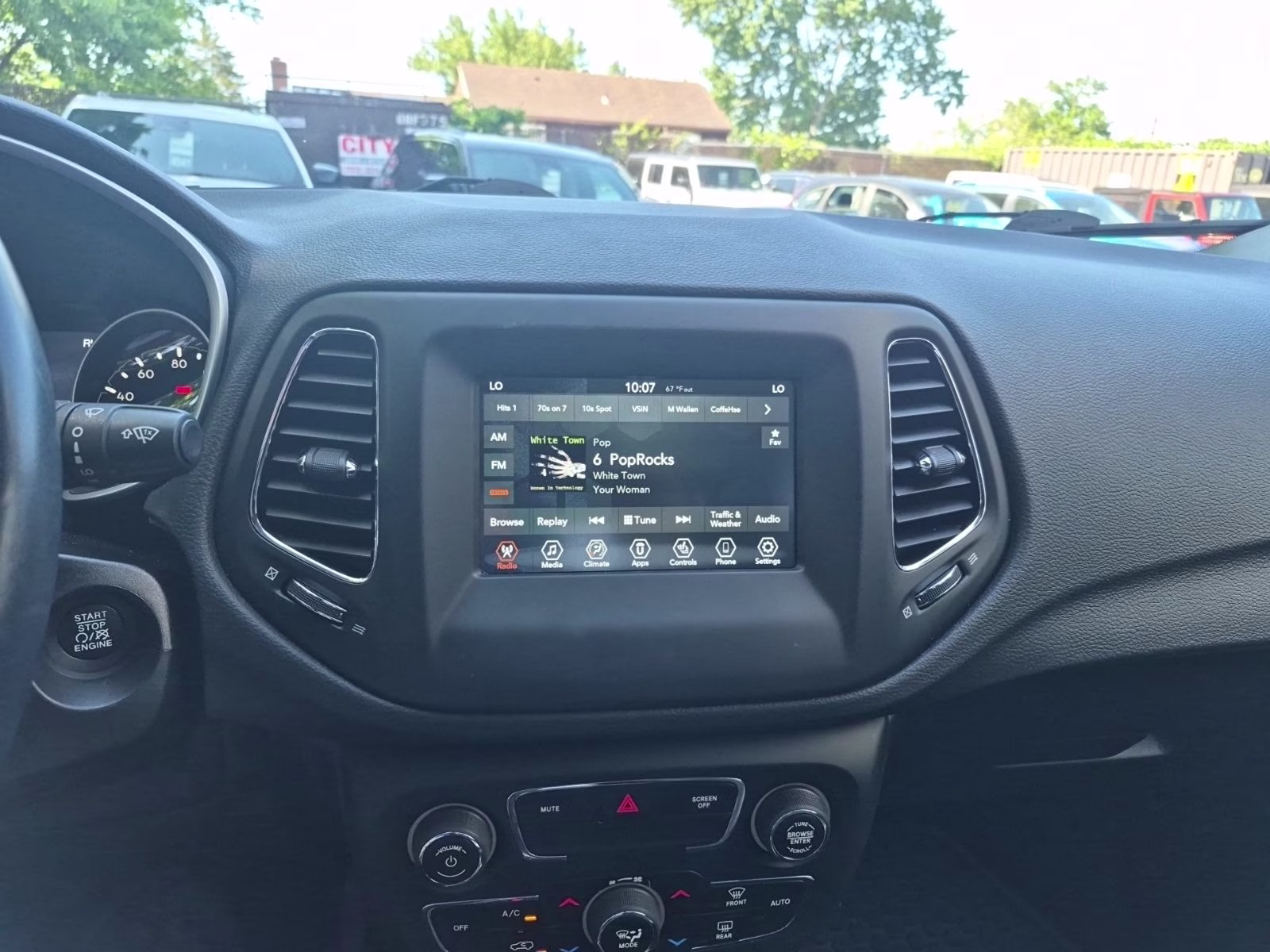 2019 Billet Silver Metallic Clearcoat Jeep Compass Latitude 4X4 SUV