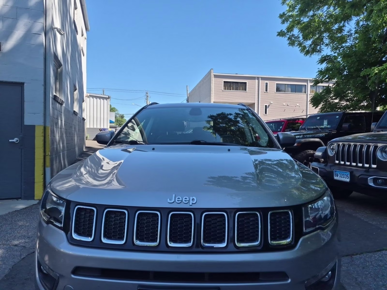 2019 Billet Silver Metallic Clearcoat Jeep Compass Latitude 4X4 SUV