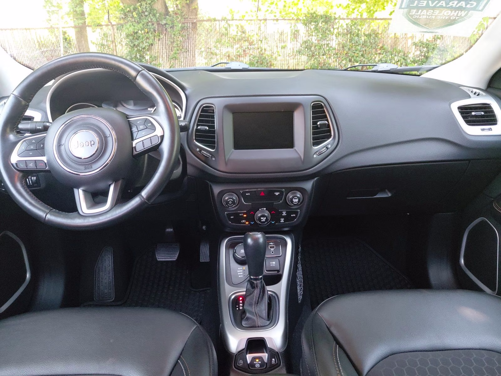 2019 Billet Silver Metallic Clearcoat Jeep Compass Latitude 4X4 SUV