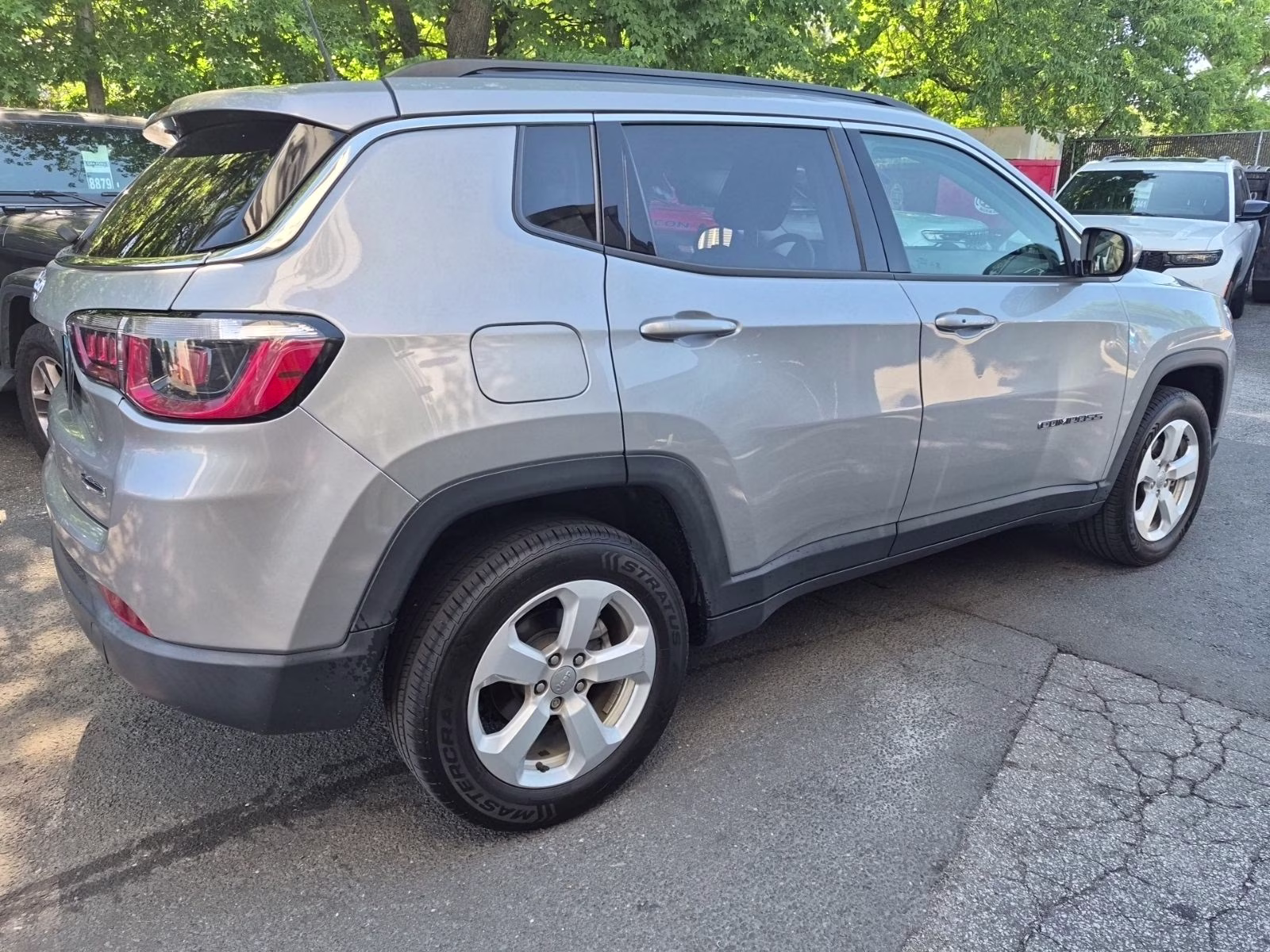 2019 Billet Silver Metallic Clearcoat Jeep Compass Latitude 4X4 SUV