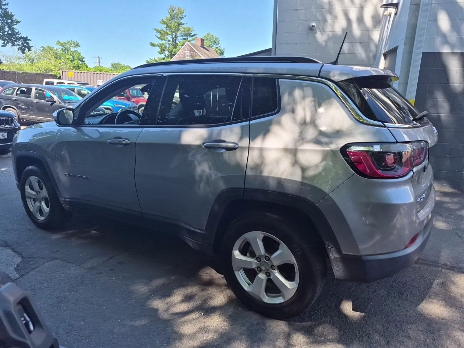 2019 Billet Silver Metallic Clearcoat Jeep Compass Latitude 4X4 SUV
