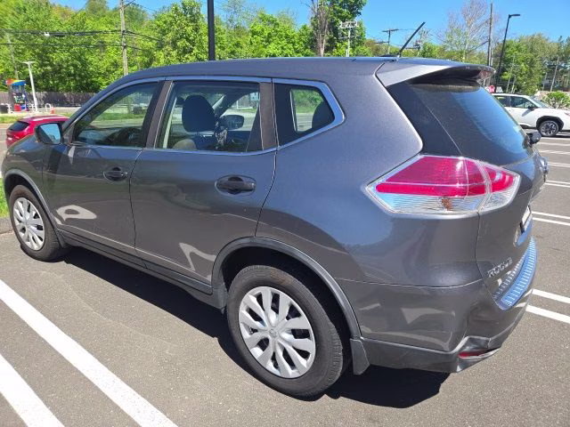 2016 Gun Metallic Nissan Rogue S AWD SUV