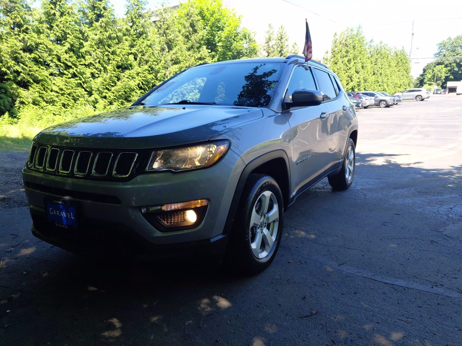 2019 Billet Silver Metallic Clearcoat Jeep Compass Latitude 4X4 SUV