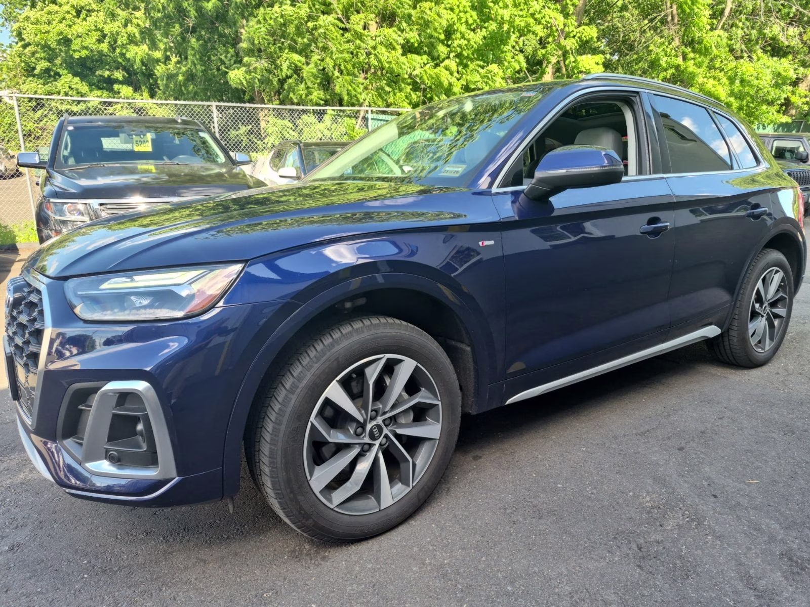2022 Navarra Blue Metallic Audi Q5 45 S line Premium AWD SUV