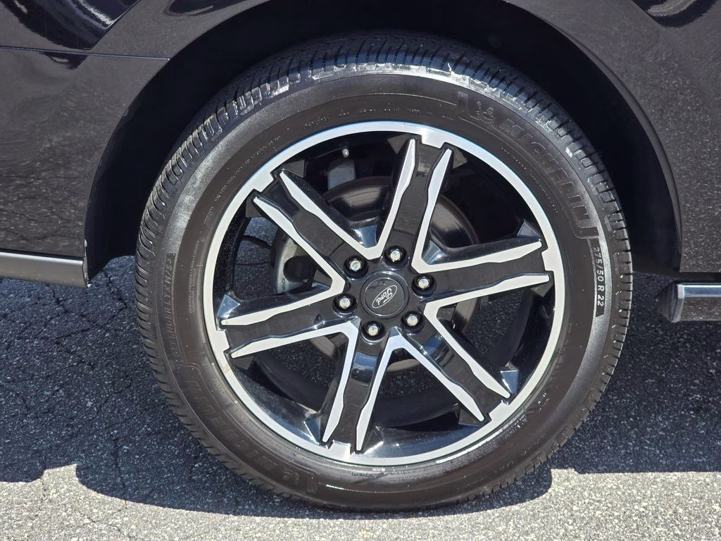 2019 Black Metallic Ford Expedition Limited 4X4 SUV