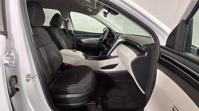 2024 White Pearl Hyundai Tucson SEL AWD SUV