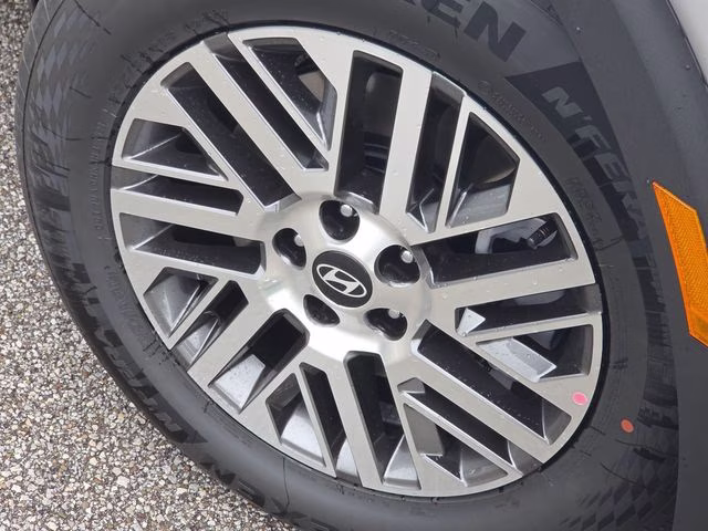 2026 Typhoon Silver Metallic Hyundai Palisade SEL Premium AWD SUV