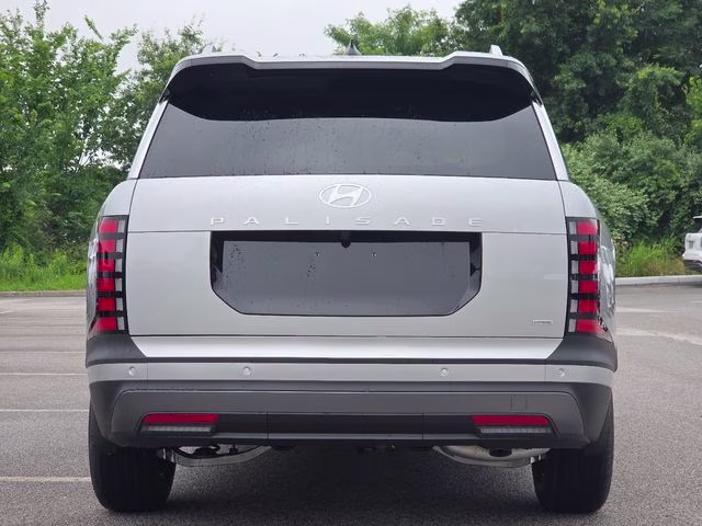 2026 Typhoon Silver Metallic Hyundai Palisade SEL Premium AWD SUV