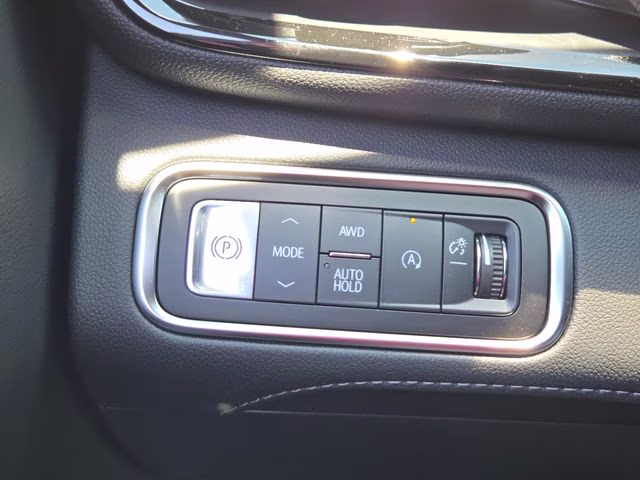 2026 Summit White Buick Enclave Preferred FWD SUV