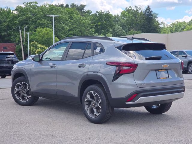 2026 Sterling Gray Metallic Chevrolet Trax LT FWD SUV