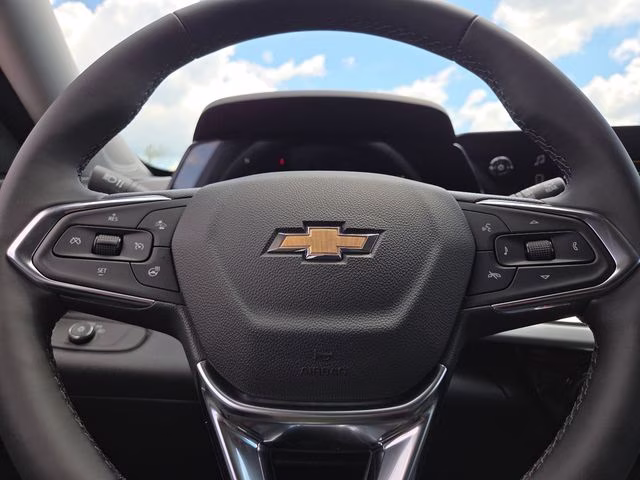 2026 Sterling Gray Metallic Chevrolet Trax LT FWD SUV