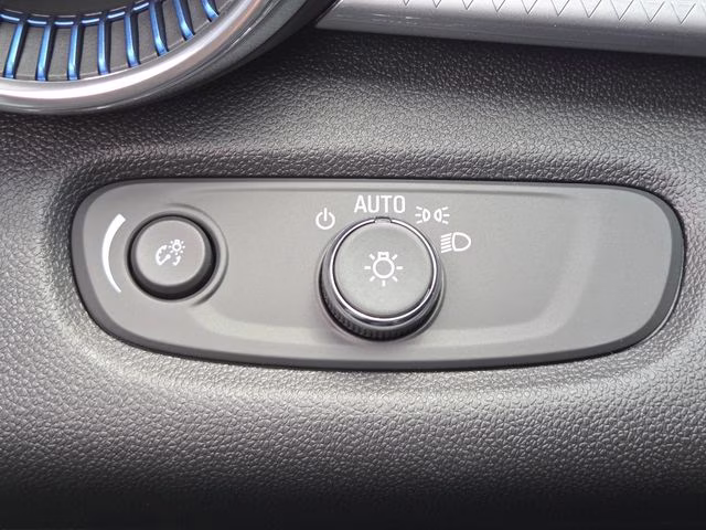 2026 Sterling Gray Metallic Chevrolet Trax LT FWD SUV