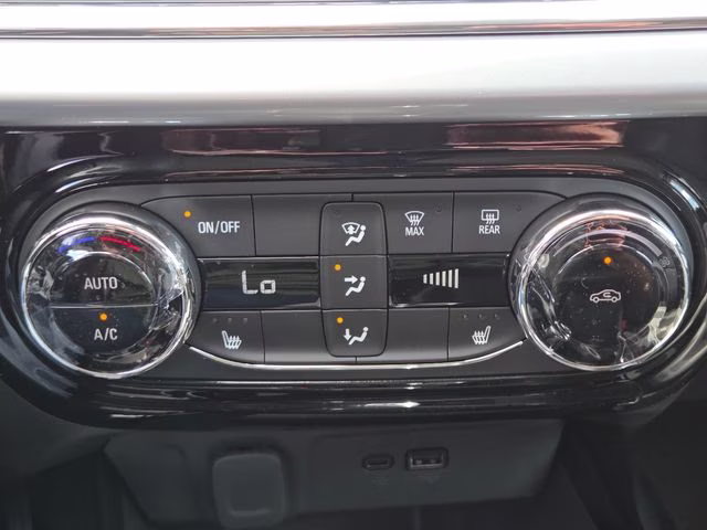 2026 Sterling Gray Metallic Chevrolet Trax LT FWD SUV