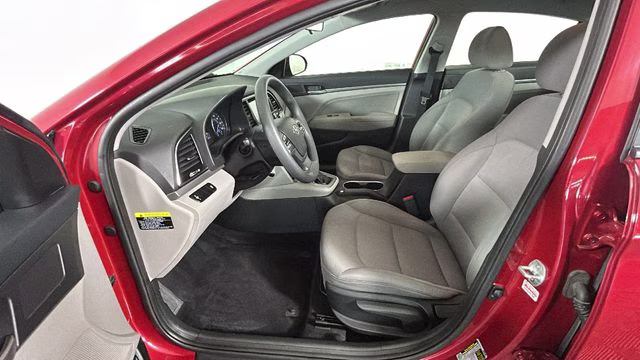 2017 Scarlet Red Hyundai Elantra SE FWD Sedan