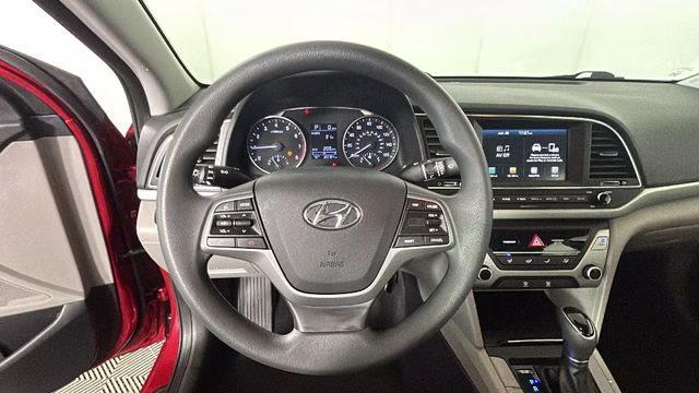 2017 Scarlet Red Hyundai Elantra SE FWD Sedan