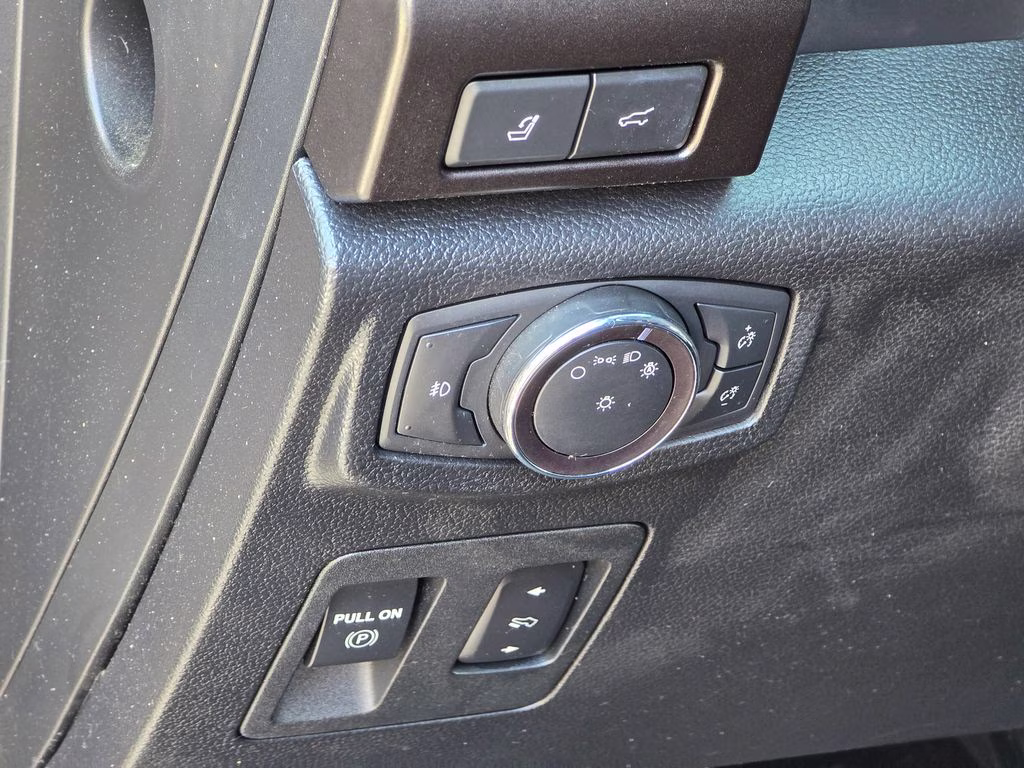 2019 Black Metallic Ford Expedition Limited 4X4 SUV