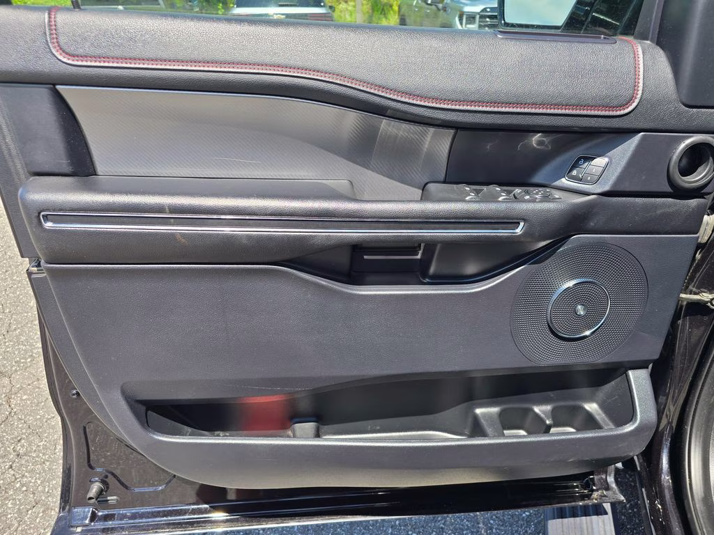 2019 Black Metallic Ford Expedition Limited 4X4 SUV
