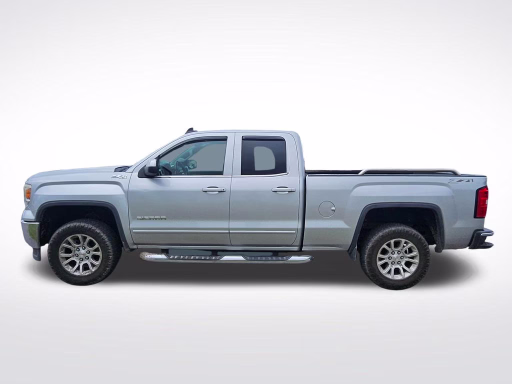 2015 Quicksilver Metallic GMC Sierra 1500 SLE 4X4 Truck