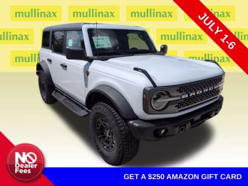 2026 Oxford White Ford Bronco Badlands 4X4 SUV