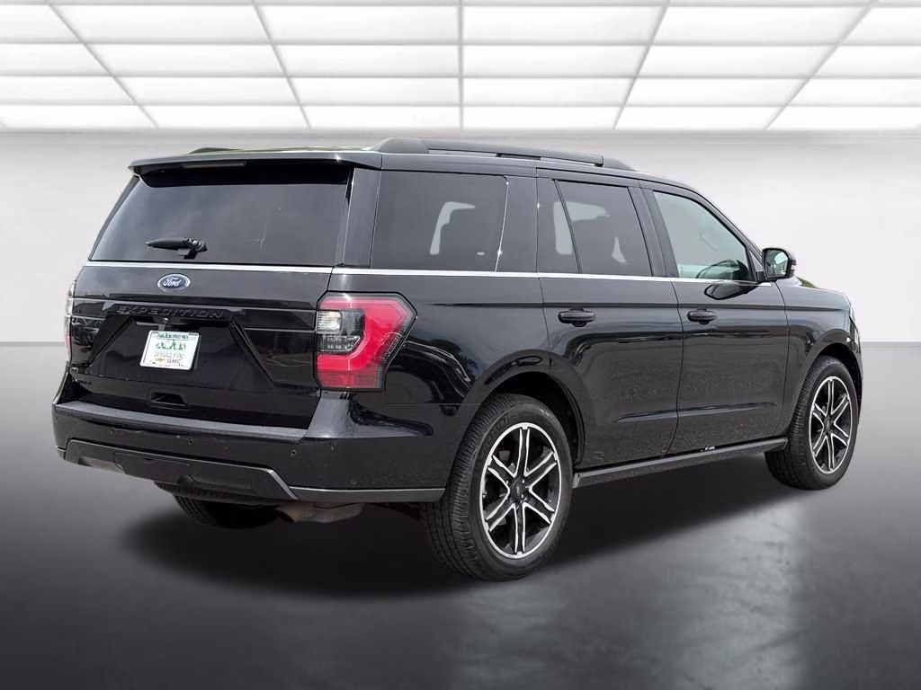 2019 Black Metallic Ford Expedition Limited 4X4 SUV