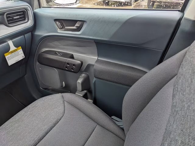 2026 Oxford White Ford Maverick XL FWD Truck