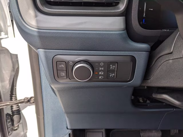 2026 Oxford White Ford Maverick XL FWD Truck