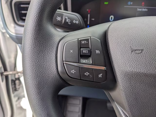 2026 Oxford White Ford Maverick XL FWD Truck