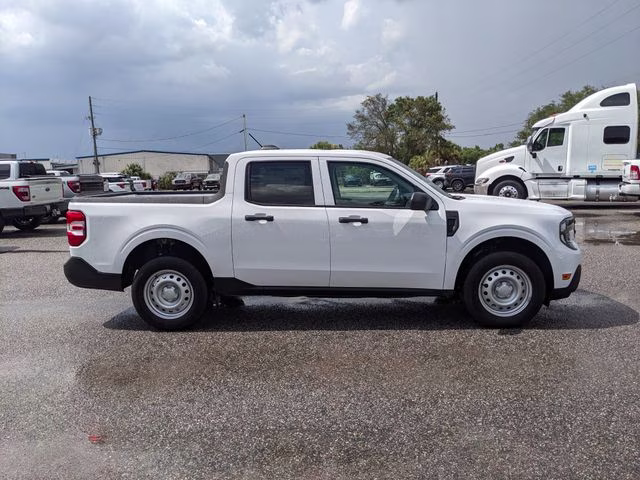 2026 Oxford White Ford Maverick XL FWD Truck