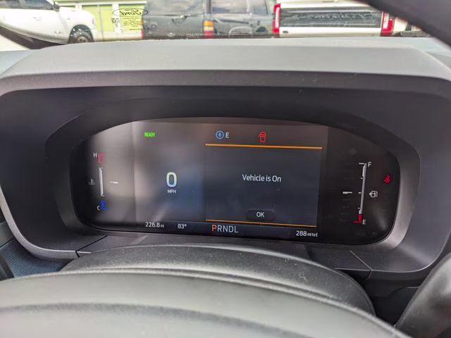 2026 Oxford White Ford Maverick XL FWD Truck