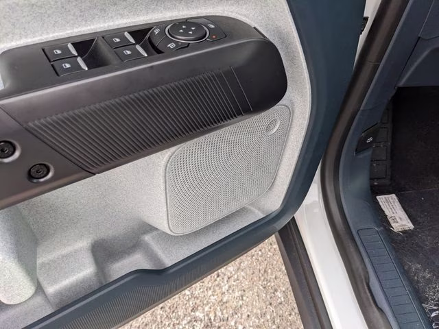 2026 Oxford White Ford Maverick XLT FWD Truck