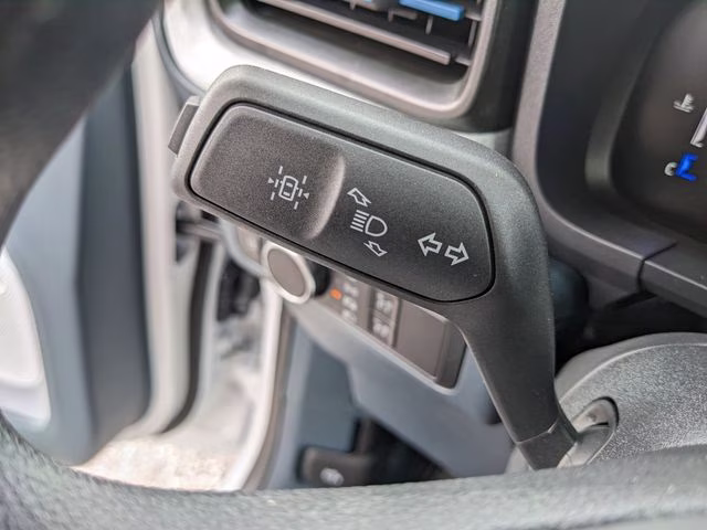 2026 Oxford White Ford Maverick XLT FWD Truck