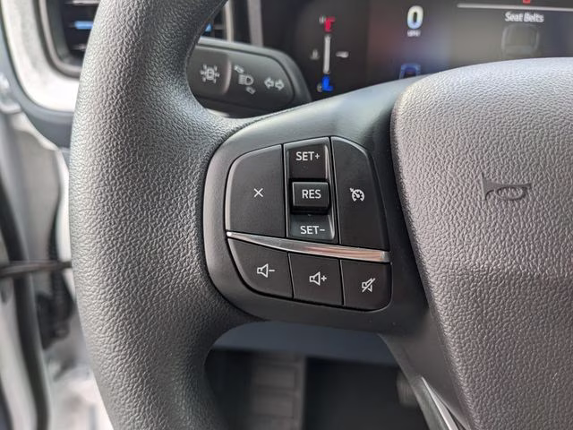 2026 Oxford White Ford Maverick XLT FWD Truck