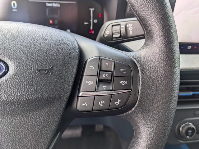 2026 Oxford White Ford Maverick XLT FWD Truck