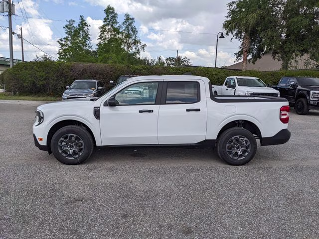 2026 Oxford White Ford Maverick XLT FWD Truck