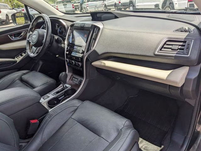 2022 Crystal Black Silica Subaru Ascent Touring AWD SUV