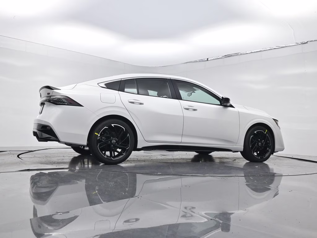 2026 Aspen White Tricoat Nissan Sentra SR FWD Sedan