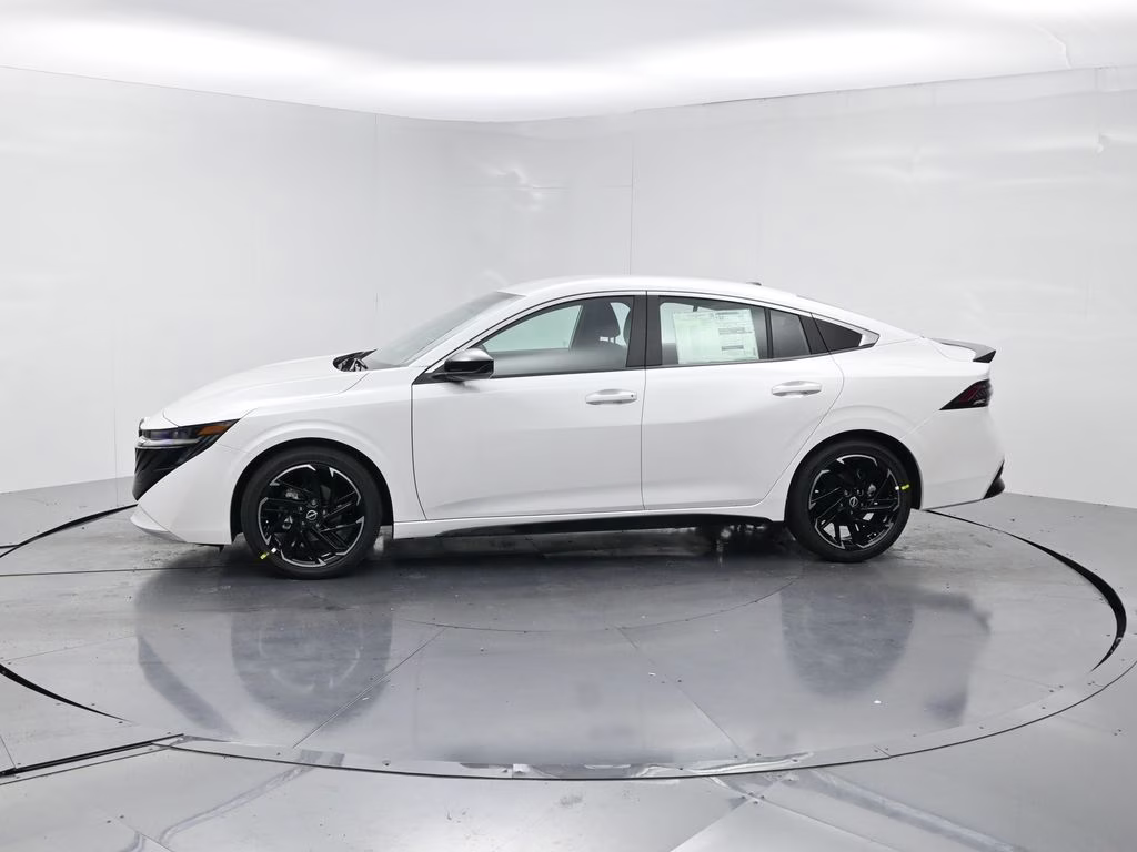 2026 Aspen White Tricoat Nissan Sentra SR FWD Sedan