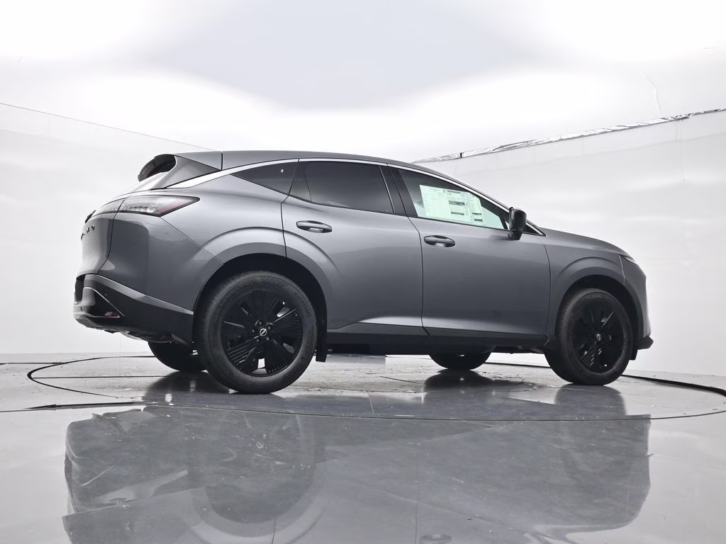 2026 Gun Metallic Nissan Murano SV AWD SUV
