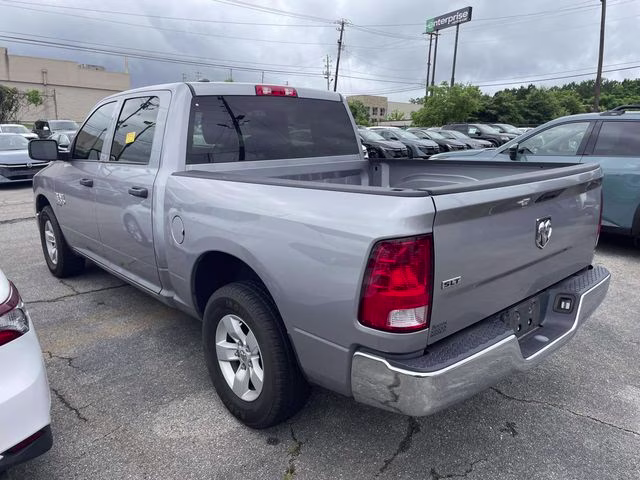 2022 Billet Silver Metallic Clearcoat Ram 1500 Classic SLT RWD Truck