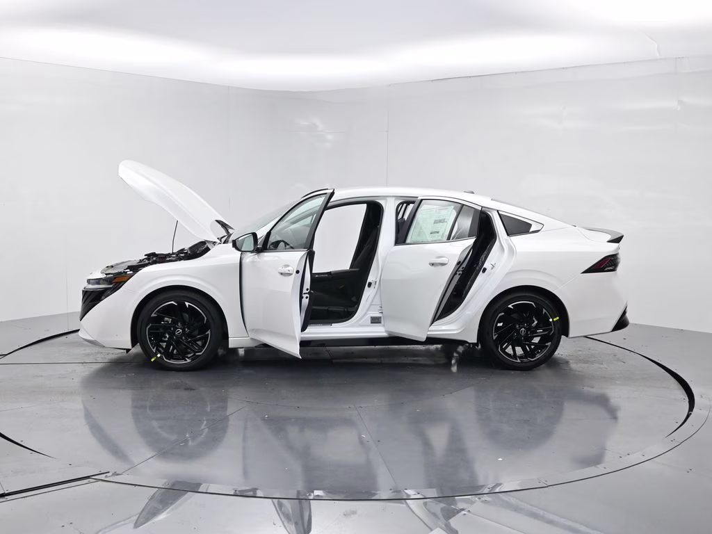 2026 Aspen White Tricoat Nissan Sentra SR FWD Sedan