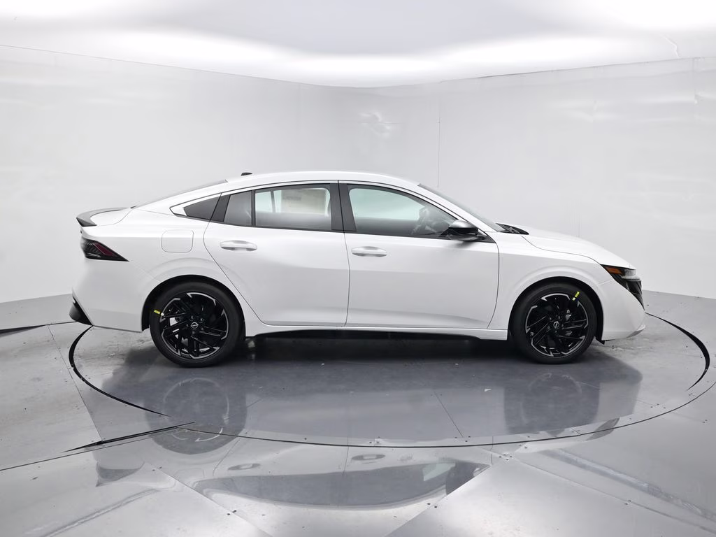 2026 Aspen White Tricoat Nissan Sentra SR FWD Sedan