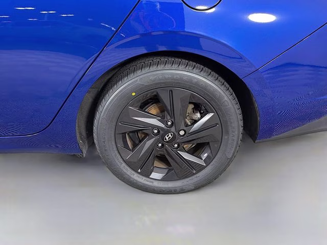 2021 Intense Blue Hyundai Elantra SEL FWD Sedan