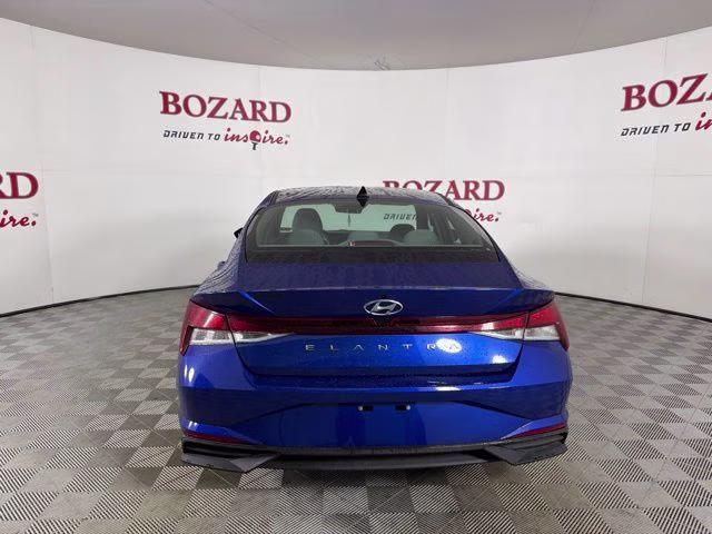2021 Intense Blue Hyundai Elantra SEL FWD Sedan