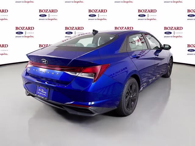 2021 Intense Blue Hyundai Elantra SEL FWD Sedan