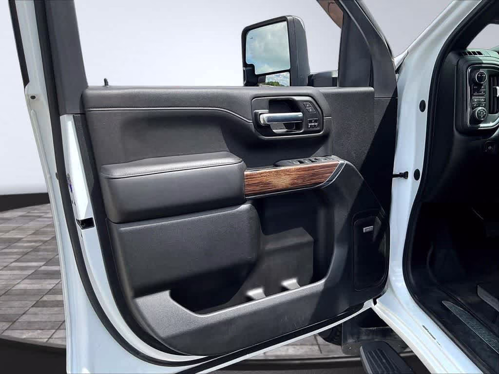 2022 Summit White Chevrolet Silverado 3500HD High Country 4X4 Truck